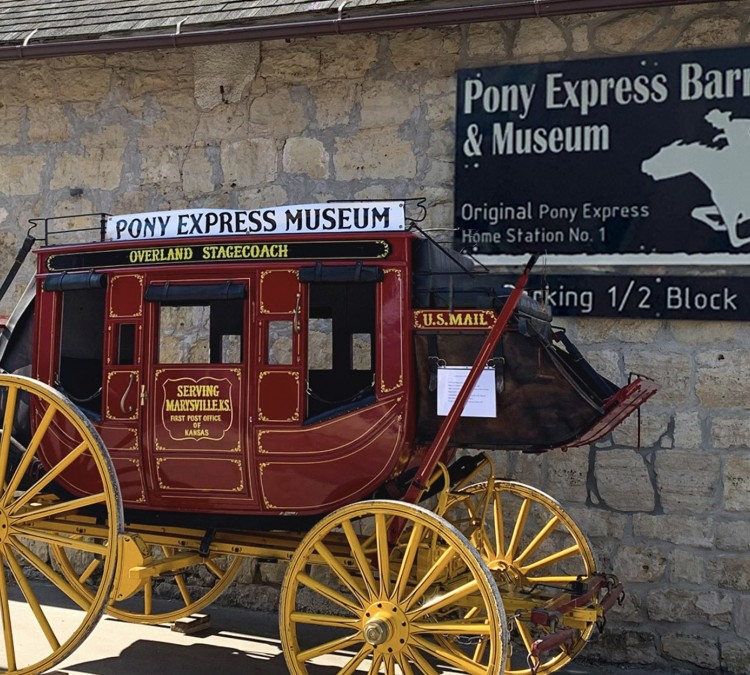 pony-express-barn-museum-photo